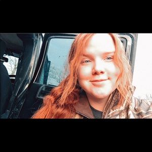 Meet your Posher, Lexi